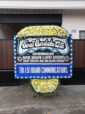 Papan Bunga Duka di Joyosuran